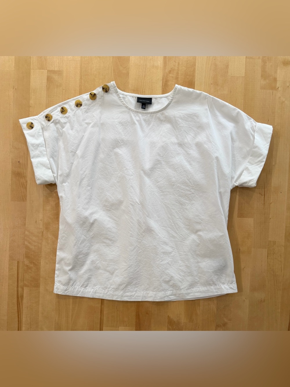 Who What Wear White Button-Shoulder Short Sleeve Top